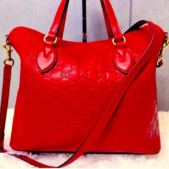 Authentic Gucci Red Leather Tote/ Shoulder Bag. - Picture 4 of 16